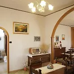 Bed & Breakfast Domu'e Luna