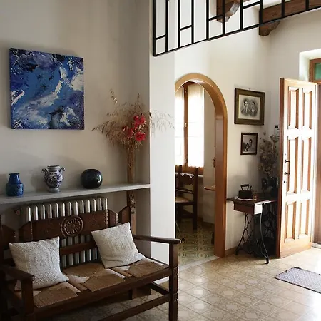 Bed & Breakfast Domu'e Luna