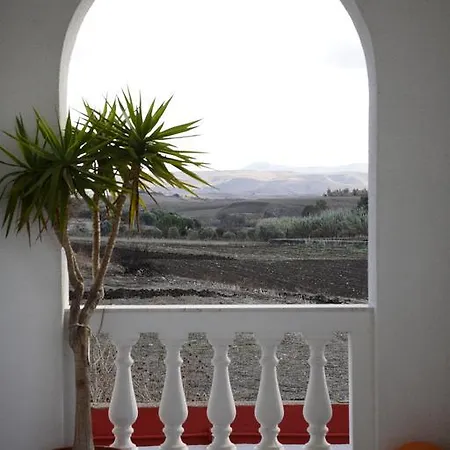 Bed & Breakfast Domu'e Luna Lunamatrona