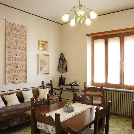 Domu'e Luna 住宿加早餐酒店