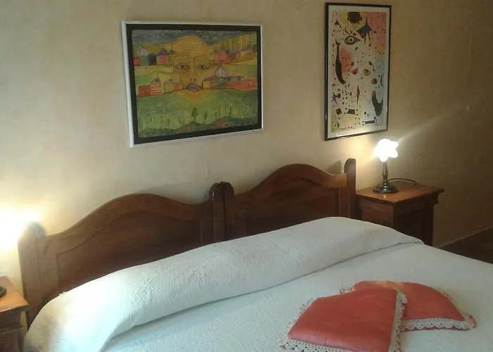 Domu'e Luna ベッド・アンド・ブレックファスト 2*