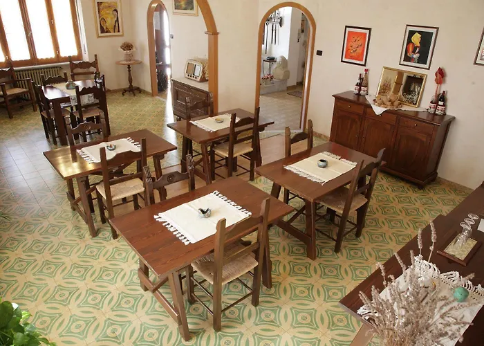 Domu'e Luna ベッド・アンド・ブレックファスト Lunamatrona