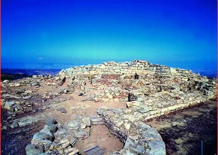 ベッド・アンド・ブレックファスト Domu'e Luna 2*